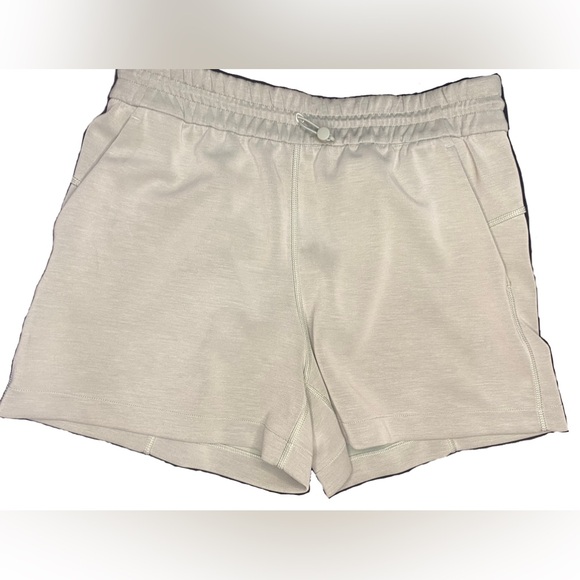 Lululemon Softstreme High-Rise Short - Picture 3 of 15